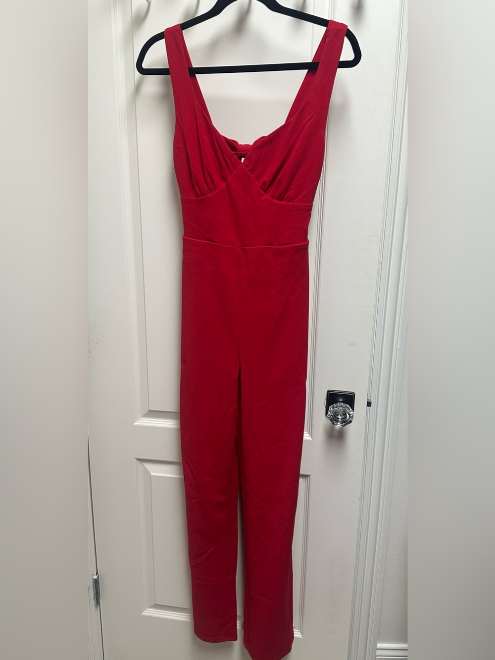 NWT Red Francesca's Sleeveless V-Neck Jumpsuit with Bow SZ S